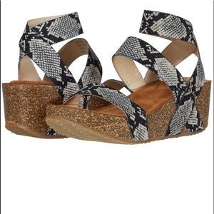 Zoeey Sandals Used Excellent Condition Sa